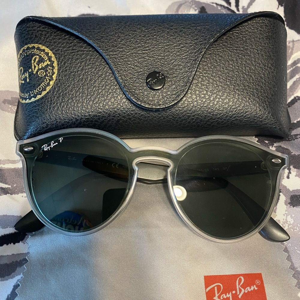 Unisex  Ray Ban Sunglasses polarized